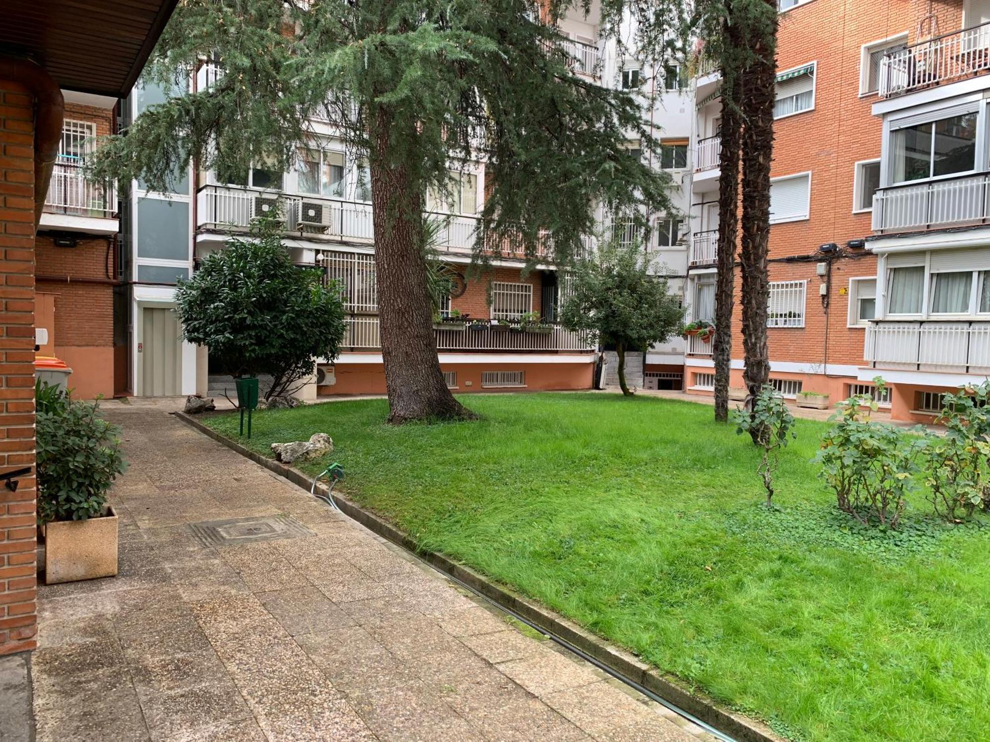 Appartamento Piso En Arturo Soria 5 Personas Cerca Del Aeropuerto Y De Ifema *